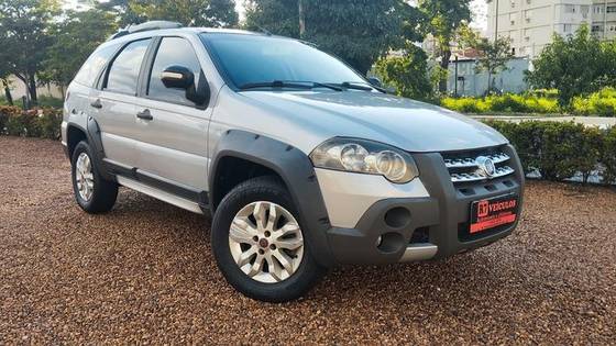 FIAT PALIO 1.8 MPI ADVENTURE WEEKEND 16V FLEX 4P AUTOMATIZADO