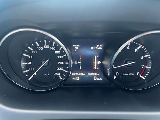 LAND ROVER-DISCOVERY SPORT-2.0 16V SI4 TURBO GASOLINA HSE 4P AUTOMÁTICO LAND ROVER-DISCOVERY SPORT-2016