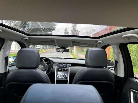 LAND ROVER-DISCOVERY SPORT-2016