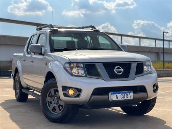 NISSAN FRONTIER 2.5 SV ATTACK 10 ANOS 4X4 CD TURBO ELETRONIC DIESEL 4P MANUAL