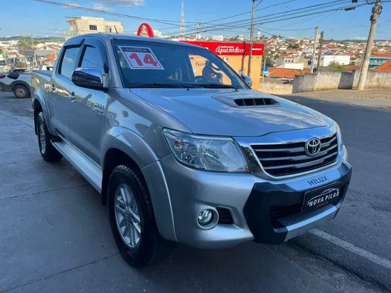 TOYOTA HILUX 3.0 SRV TOP 4X4 CD 16V TURBO INTERCOOLER DIESEL 4P AUTOMÁTICO