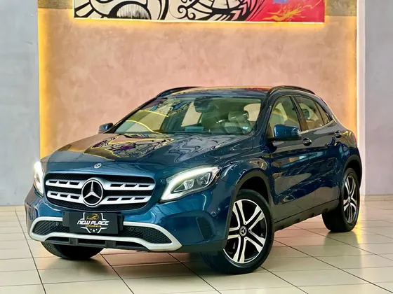 MERCEDES-BENZ GLA 200 1.6 CGI FLEX STYLE 7G-DCT