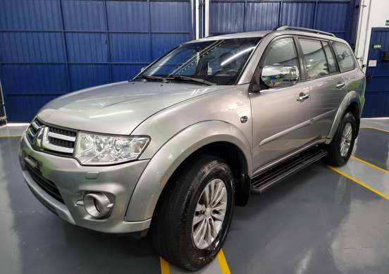 MITSUBISHI-PAJERO DAKAR-2015