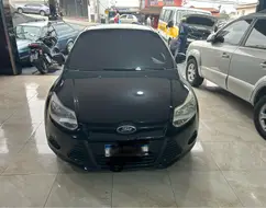 FORD FOCUS 1.6 SE 16V FLEX 4P POWERSHIFT FORD FOCUS 1.6 SE 16V FLEX 4P POWERSHIFT