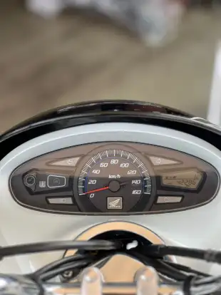 HONDA-PCX DLX-2015