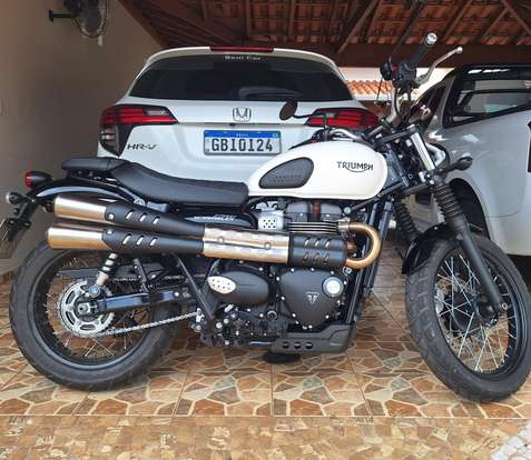 TRIUMPH-STREET SCRAMBLER-2020