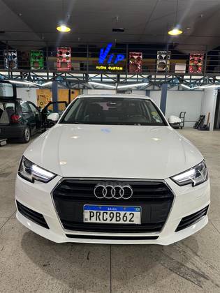 AUDI A4 2.0 TFSI ATTRACTION GASOLINA 4P S TRONIC