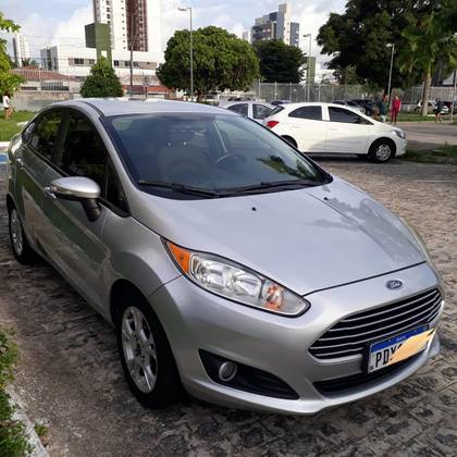 FORD FIESTA 1.6 SE SEDAN 16V FLEX 4P POWERSHIFT