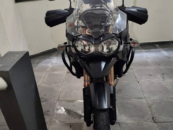 TRIUMPH TIGER EXPLORER 