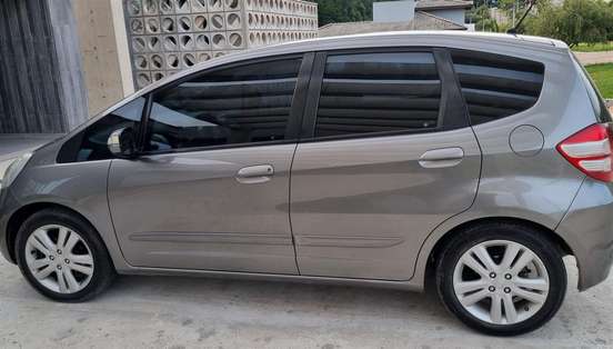 HONDA-FIT-2011