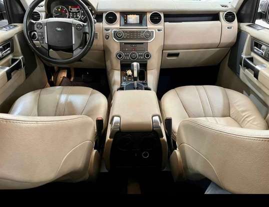 LAND ROVER-DISCOVERY 4-2011