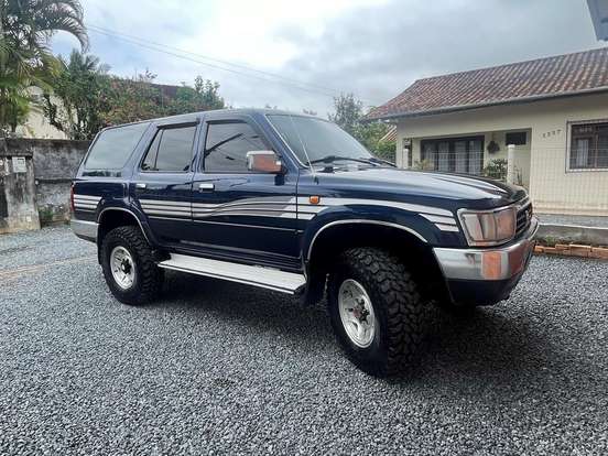 TOYOTA-HILUX SW4-2.8 4X4 8V DIESEL 4P MANUAL TOYOTA-HILUX SW4-1993