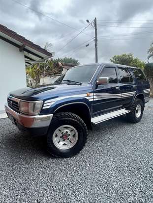 TOYOTA-HILUX SW4-1993