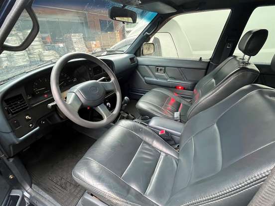 TOYOTA-HILUX SW4-2.8 4X4 8V DIESEL 4P MANUAL TOYOTA-HILUX SW4-1993