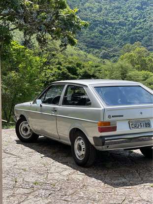 VOLKSWAGEN-GOL-1983
