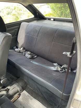 VOLKSWAGEN-GOL-1983
