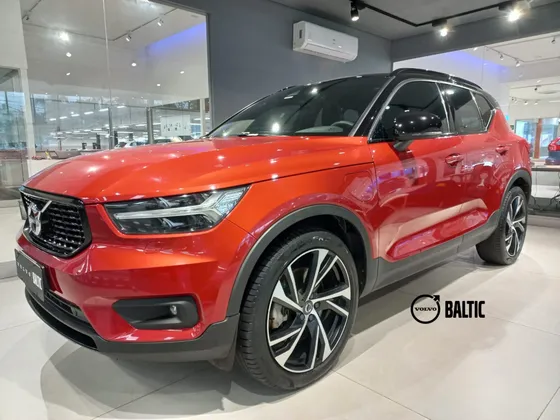 VOLVO XC40 1.5 T5 RECHARGE R-DESIGN GEARTRONIC