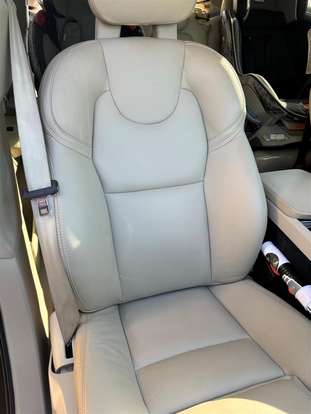 VOLVO-XC90-2018