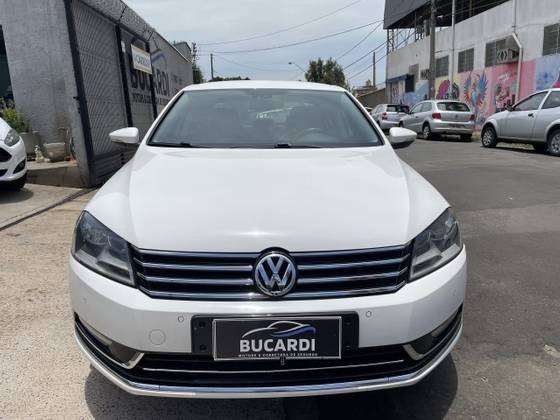 VOLKSWAGEN PASSAT 2.0 TSI HIGLHINE VARIANT GASOLINA 4P AUTOMATIZADO