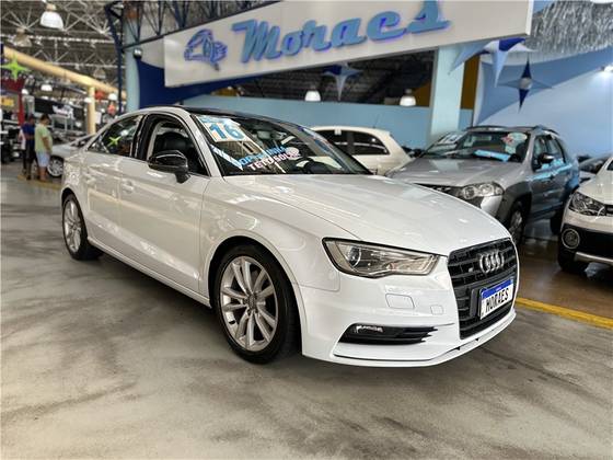 AUDI A3 1.8 TFSI SEDAN AMBITION 16V 180CV GASOLINA 4P AUTOMÁTICO