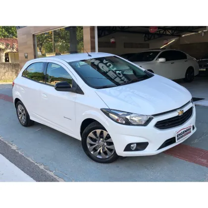 CHEVROLET ONIX 1.4 MPFI ADVANTAGE 8V FLEX 4P AUTOMÁTICO