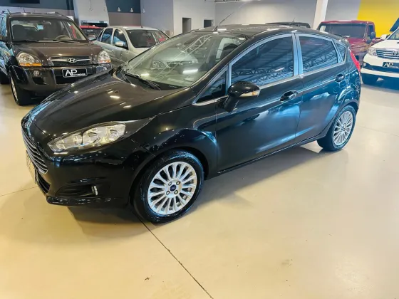 FORD FIESTA 1.6 TITANIUM HATCH 16V FLEX 4P AUTOMÁTICO