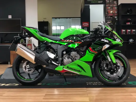 KAWASAKI NINJA ZX-6R 