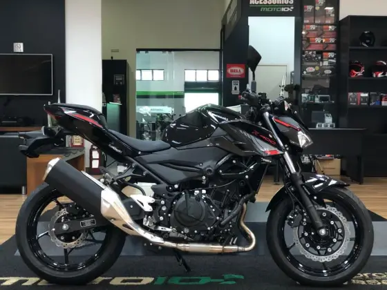 KAWASAKI Z400 