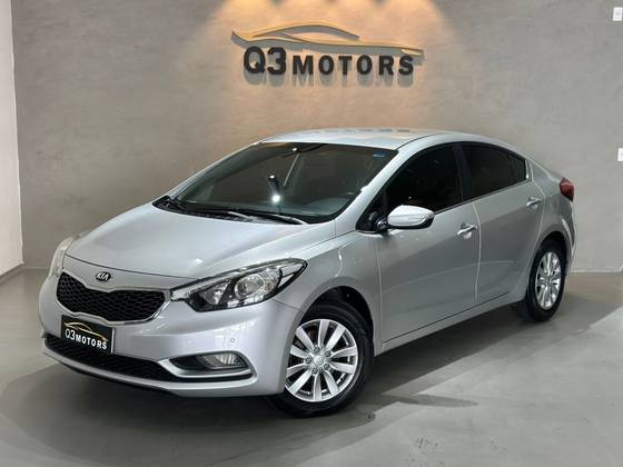 KIA CERATO 1.6 SX 16V FLEX 4P MANUAL