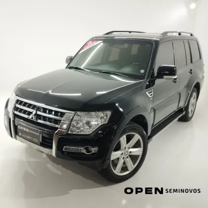 MITSUBISHI PAJERO 3.2 HPE 4X4 7 LUGARES 16V TURBO INTERCOOLER DIESEL 4P AUTOMÁTICO