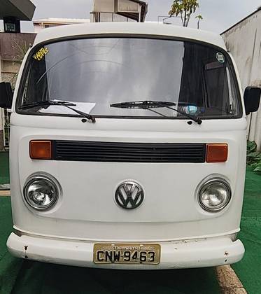 VOLKSWAGEN KOMBI 1.6 MI CARAT 8V GASOLINA 3P MANUAL