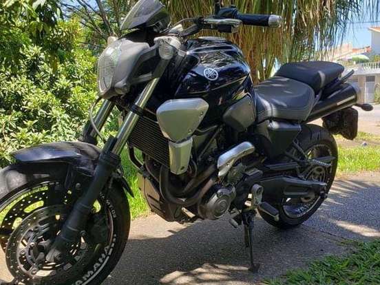 YAMAHA-MT-03-2008