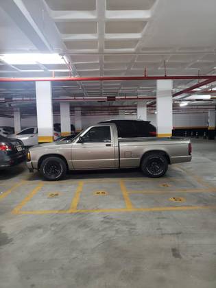Chevrolet S10 4.3 SFI DLX 4X2 CS V6 12V Gasolina 2P Manual