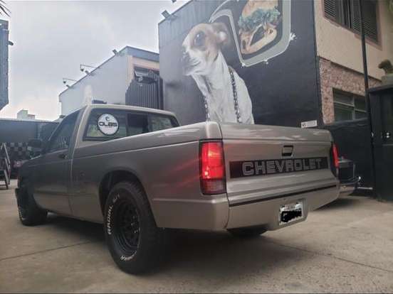 CHEVROLET-S10-4.3 SFI DLX 4X2 CS V6 12V GASOLINA 2P MANUAL CHEVROLET-S10-1993