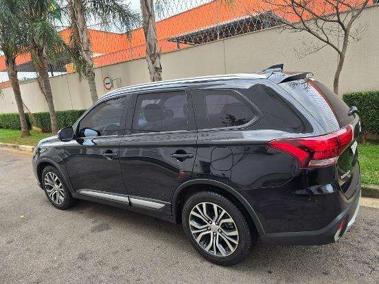 MITSUBISHI-OUTLANDER-2.0 16V GASOLINA 4P AUTOMÁTICO MITSUBISHI-OUTLANDER-2018