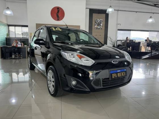 FORD FIESTA 1.0 ROCAM SE 8V FLEX 4P MANUAL