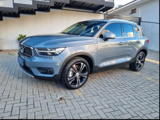 VOLVO XC40 1.5 T5 RECHARGE INSCRIPTION GEARTRONIC