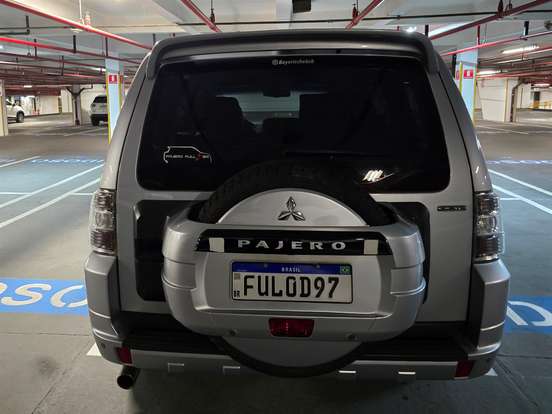 MITSUBISHI-PAJERO FULL-3.8 HPE 4X4 V6 24V GASOLINA 4P AUTOMÁTICO MITSUBISHI-PAJERO FULL-2010