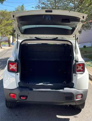 JEEP-RENEGADE-2016