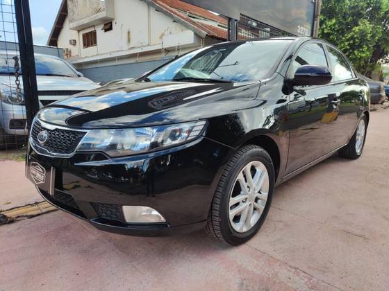 KIA CERATO 1.6 EX3 SEDAN 16V GASOLINA 4P MANUAL