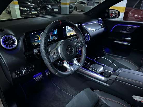MERCEDES-BENZ-GLA 35 AMG-2022