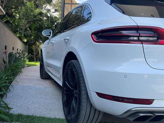 PORSCHE-MACAN-3.6 24V V6 TURBO GASOLINA 4P AUTOMÁTICO PORSCHE-MACAN-2015