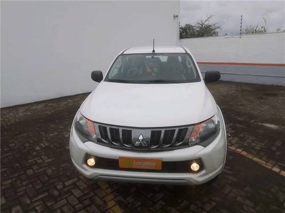 MITSUBISHI L200 TRITON 2.4 16V TURBO DIESEL GLS CD 4X4 AUTOMÁTICO