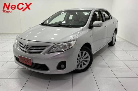 TOYOTA COROLLA 2.0 ALTIS 16V FLEX 4P AUTOMÁTICO