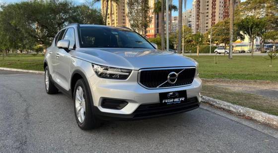 VOLVO XC40 2.0 T4 GASOLINA GEARTRONIC