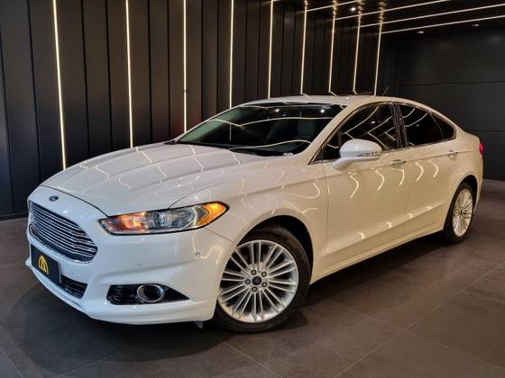 FORD FUSION 2.0 TITANIUM AWD 16V GASOLINA 4P AUTOMÁTICO