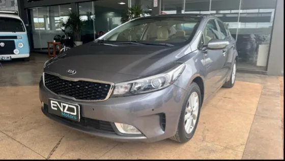 KIA CERATO 1.6 SX 16V FLEX 4P AUTOMÁTICO