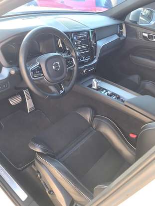 VOLVO-XC60-2.0 T8 HYBRID R-DESIGN AWD GEARTRONIC VOLVO-XC60-2019