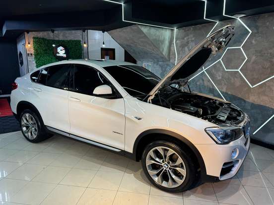BMW-X4-2.0 28I X LINE 4X4 16V TURBO GASOLINA 4P AUTOMÁTICO BMW-X4-2017