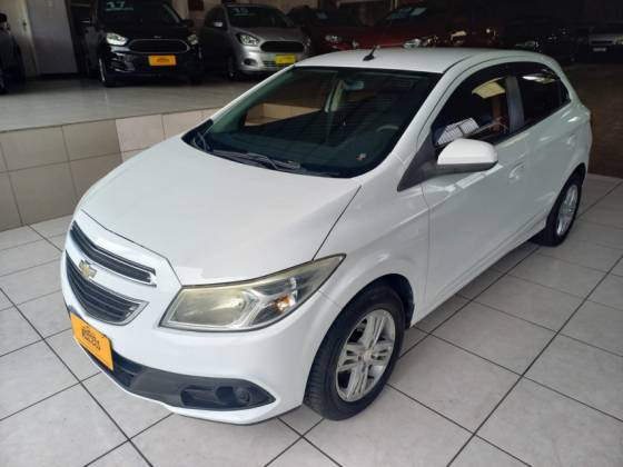 CHEVROLET ONIX 1.0 MPFI LT 8V FLEX 4P MANUAL